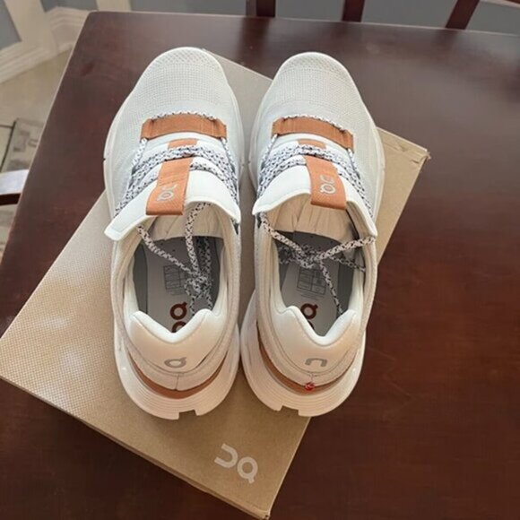 ON Running Cloudnova Women Shoes White Pearl - Picture 2 of 4